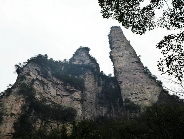 金鞭岩-张家界-睡恣@M丶