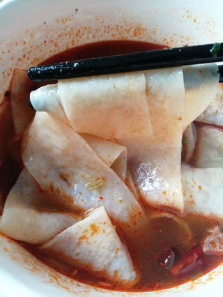 吃欢天真的汤浓面滑又有劲道!还原了地方名吃--太和板面的味道