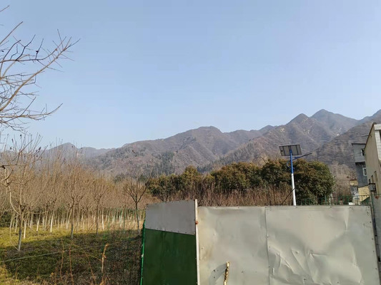 秦岭山下,风光无限好,人们生活无比惬意