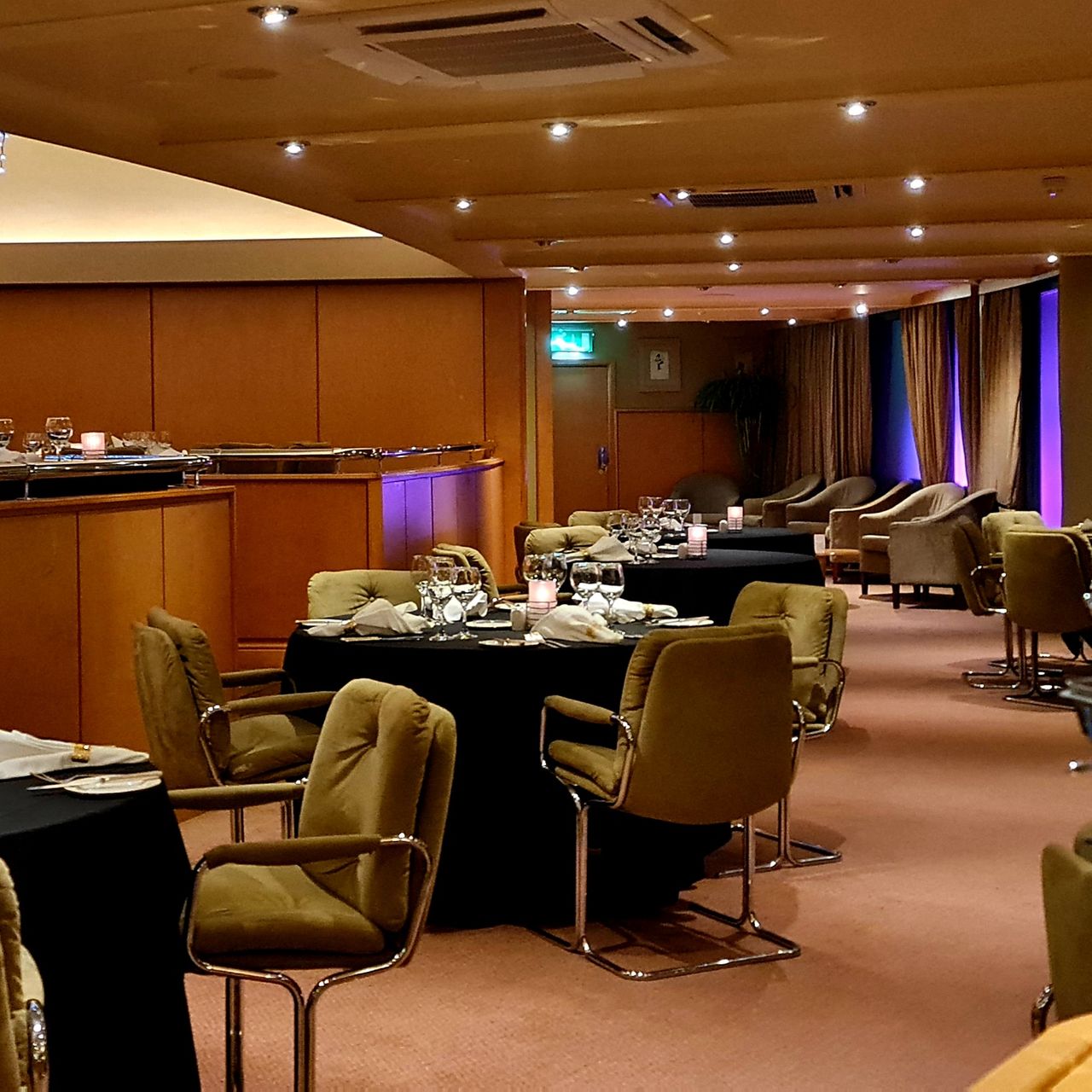 White Tower Restaurant餐厅图片