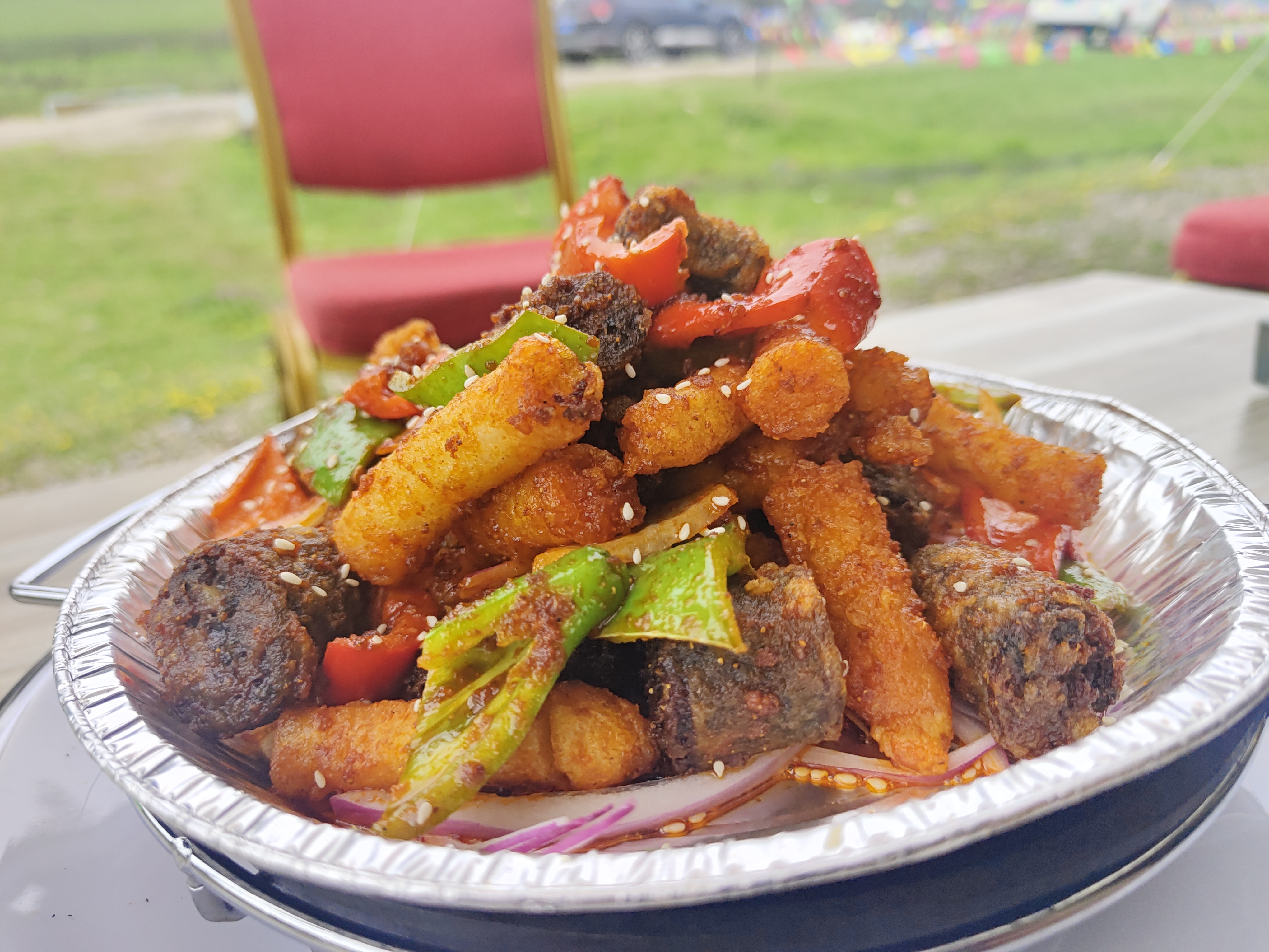 陌野小筑清真露营基地餐厅图片