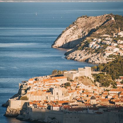 杜布罗夫尼克+莫斯塔尔+佩奇4日3晚跟团游