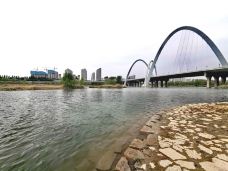 汾河公园-太原-梦露夫人