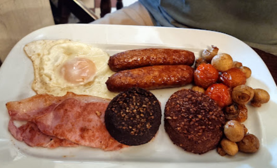 The Oval Bar餐厅图片