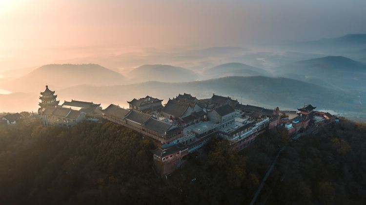 Maoshan Mountain Scenic Area (Natural beauty, Taoist heritage)