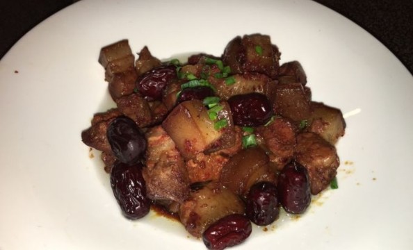 梦月山庄中餐厅