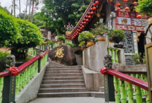 武来岸石拿督庙景点图片