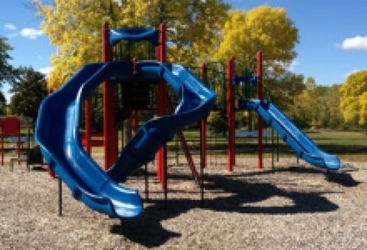 Village Park景点图片