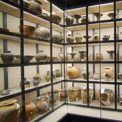 博物馆讲解·徐州博物馆2H深度讲解亲子营·成人/儿童·金牌导游线下博物馆高端精讲品牌·看汉风新韵，听徐州故事·上下午场可选·12人团 