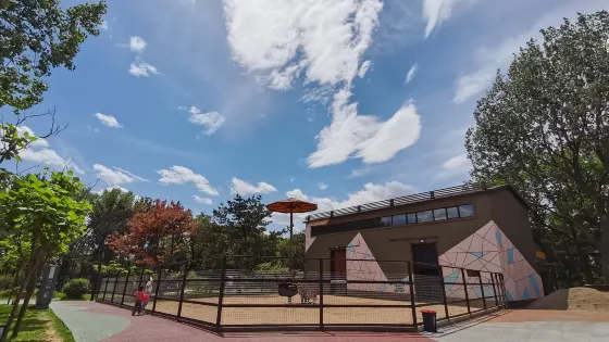 鞍山動物園