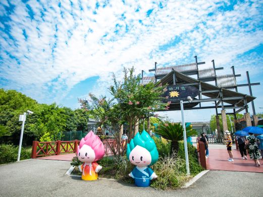 荷塘月色湿地公园