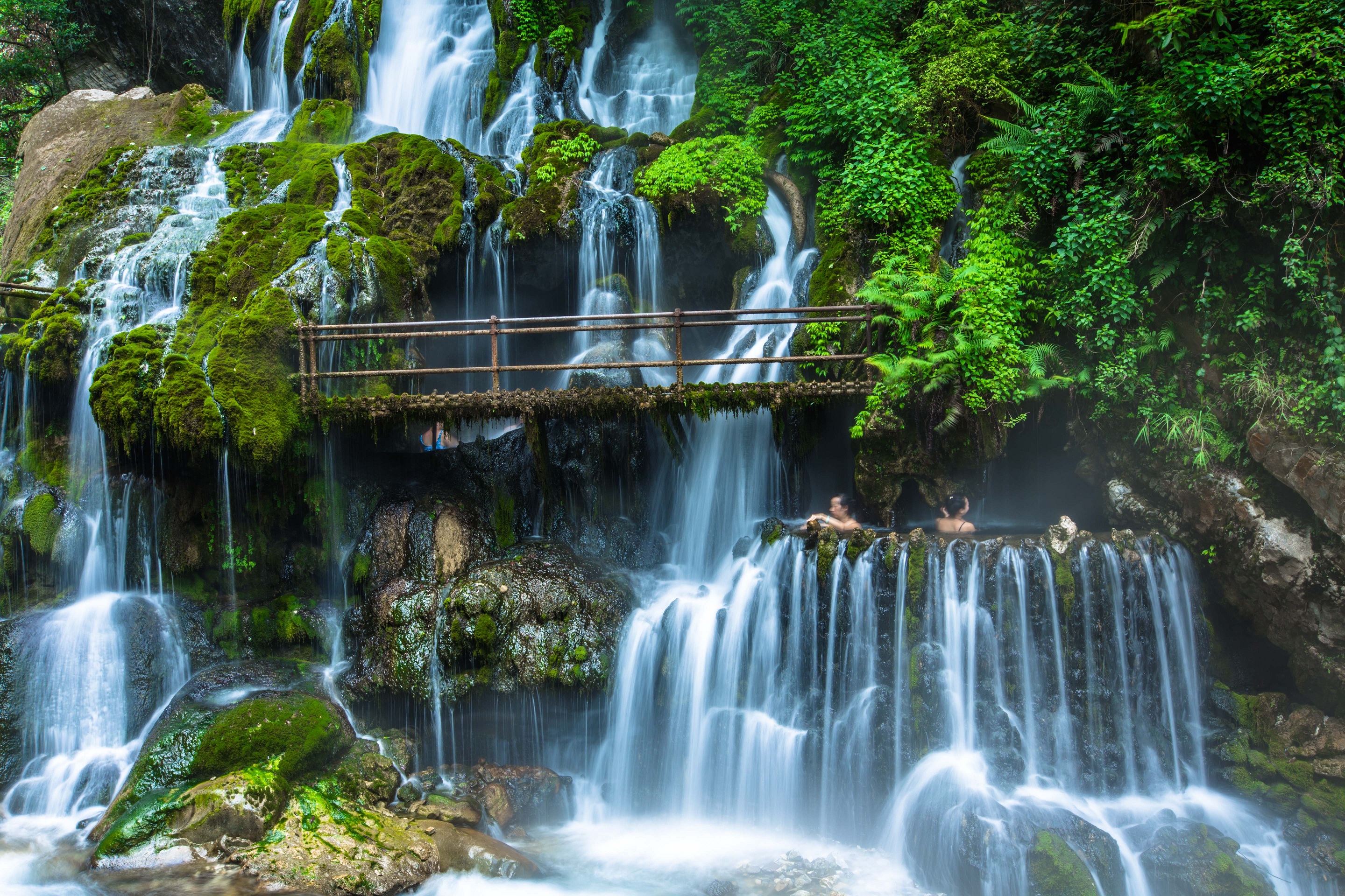3-Day Xichang & Mianning & Puge Tour: Experience the Breeze of Qionghai Lake