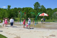 Washington Township Park Splash Pad景点图片