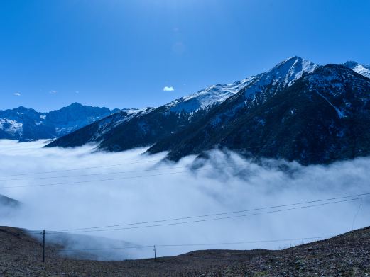 巴郎山垭口