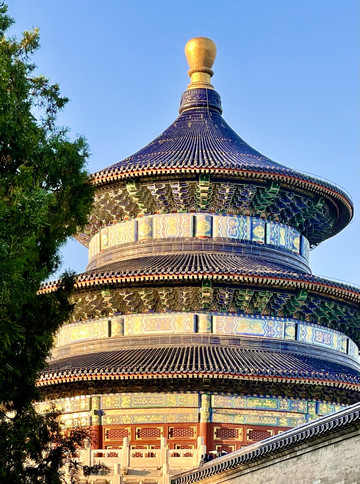 白露暖秋色 天壇的早晨。