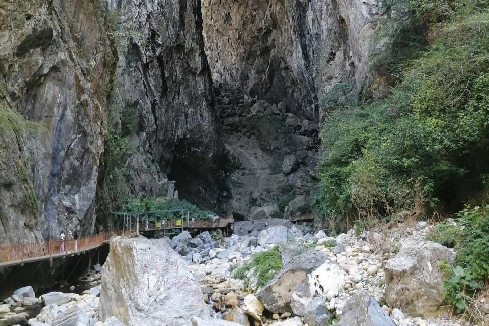 Gallery 2