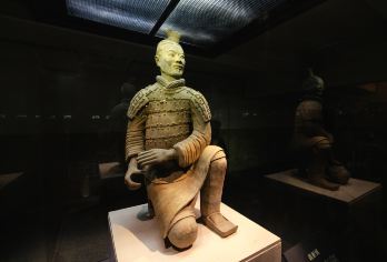 【二环内接、纯玩小团】兵马俑华清池12-15人精品小团一日游【12-15人精品小团】