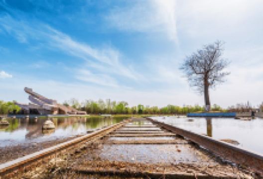 唐山地震遗址纪念公园景点图片