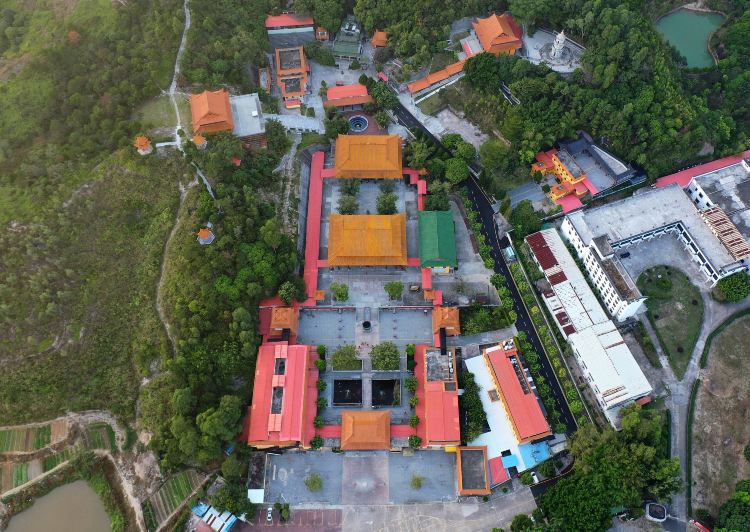 清泉古寺景点图片