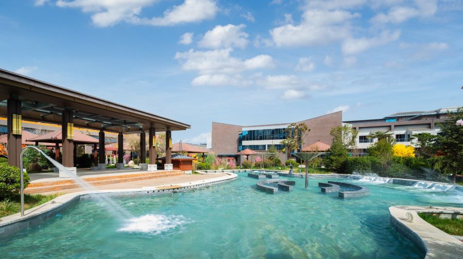 华彬雷迪森温泉