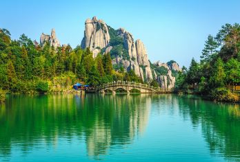 霞浦渔井码头+太姥山一日游【海上仙都纯玩无购物+上门接送】【渔井码头是一个重要的交通枢纽，不仅连接着陆地与海洋，还承载着渔村的历史与文化。】