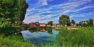 北京平谷小池轰趴亲子民宿，颠覆民宿概念，园内能摘瓜果还有羊！