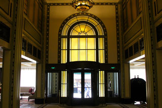 “THE CATHAY”—the most modern Hotel in China之老上海风情