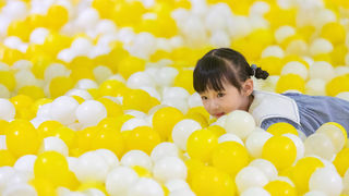 暑期遛娃新体验，夏日室内亲子玩水来上海宝燕乐园旗舰店！