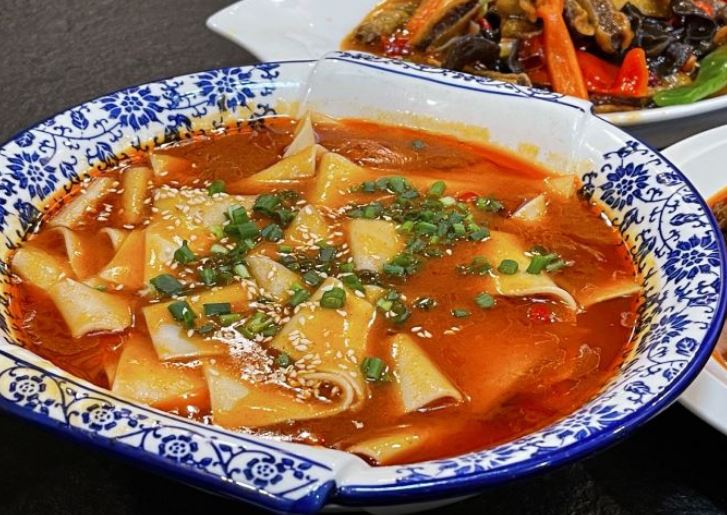 白记爆炒牛犊肉羊羔肉·清真