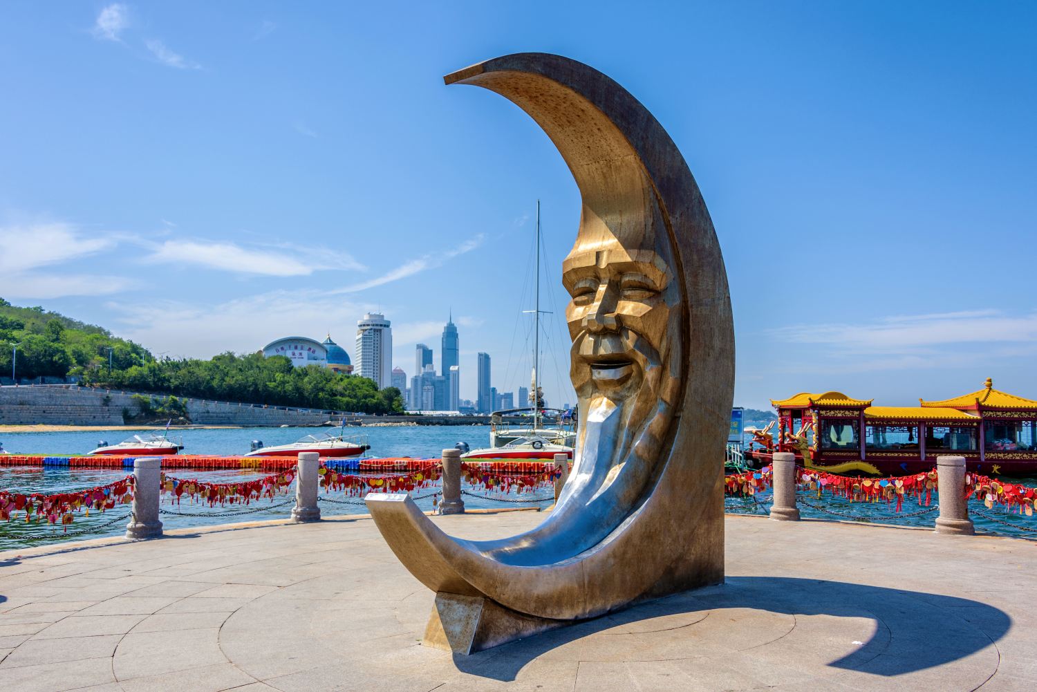 月亮湾景点图片