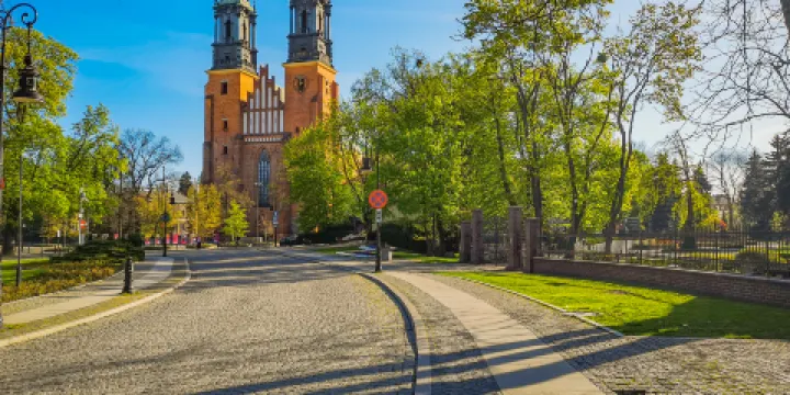 聖伯多祿聖保祿聖殿總主教座堂
