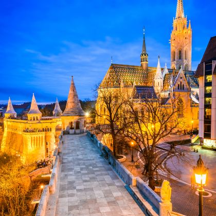 奥地利+捷克+匈牙利12日跟团游