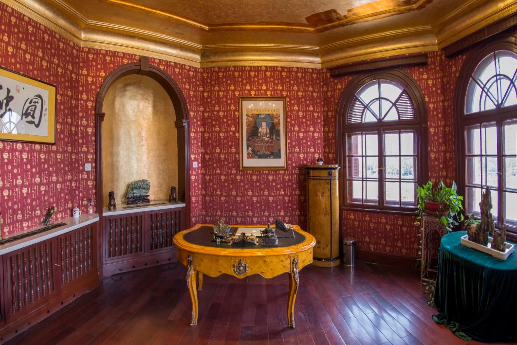 Gallery 1