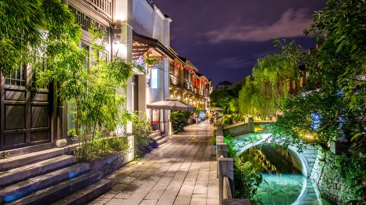 5-Day Fujian + Xiamen + Quanzhou + Fuzhou + Gulangyu Island