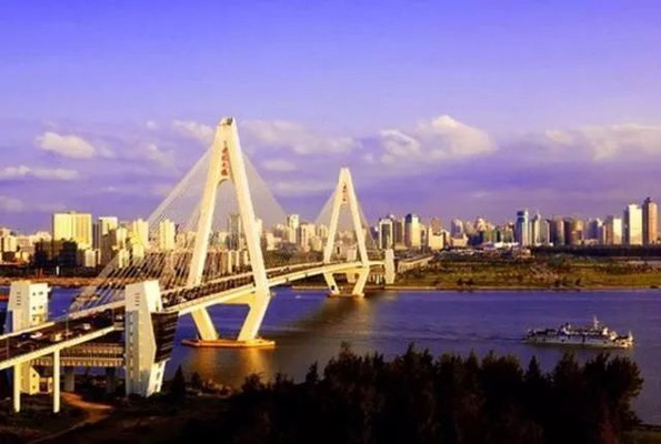 美丽的海南之旅,爱上海口的古典韵味