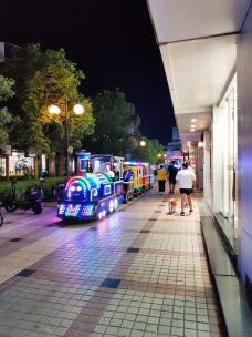 陇海步行街(南极北路店)-连云港-闲看日月