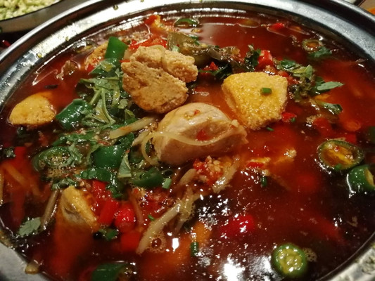 鲜辣可口的仔姜鱼蛋,吃起来又香又下饭,盐帮菜真是绝了