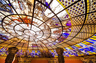 打卡曼谷网红旅游景点之:三头神象博物馆