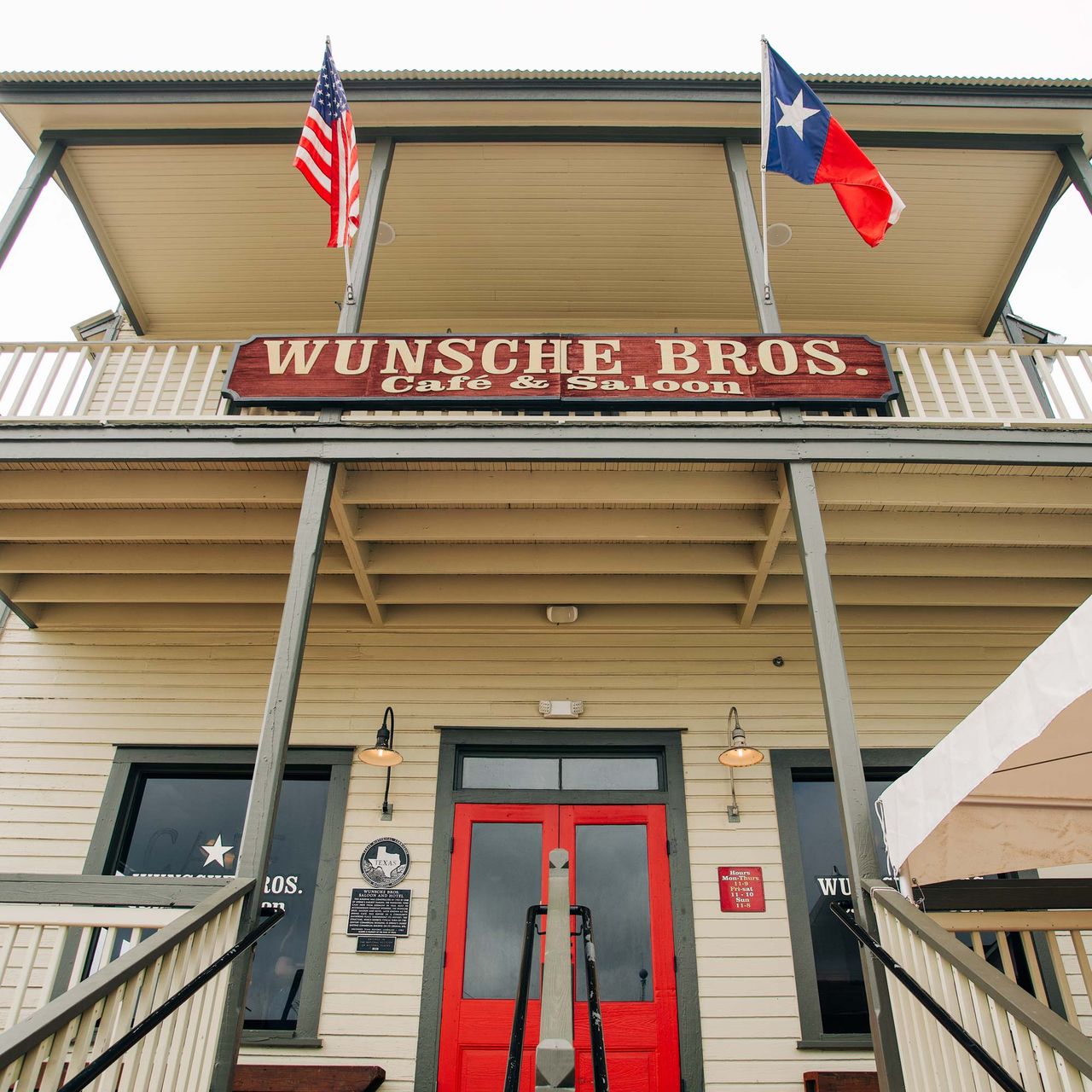 Wunsche Bros. Cafe & Saloon