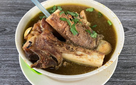 ZZ Sup Tulang Restaurant, Kampung Bahru, Johor