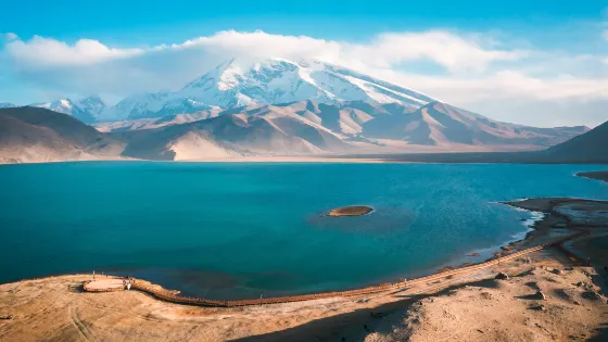 慕士塔格峰-喀拉庫勒湖景區
