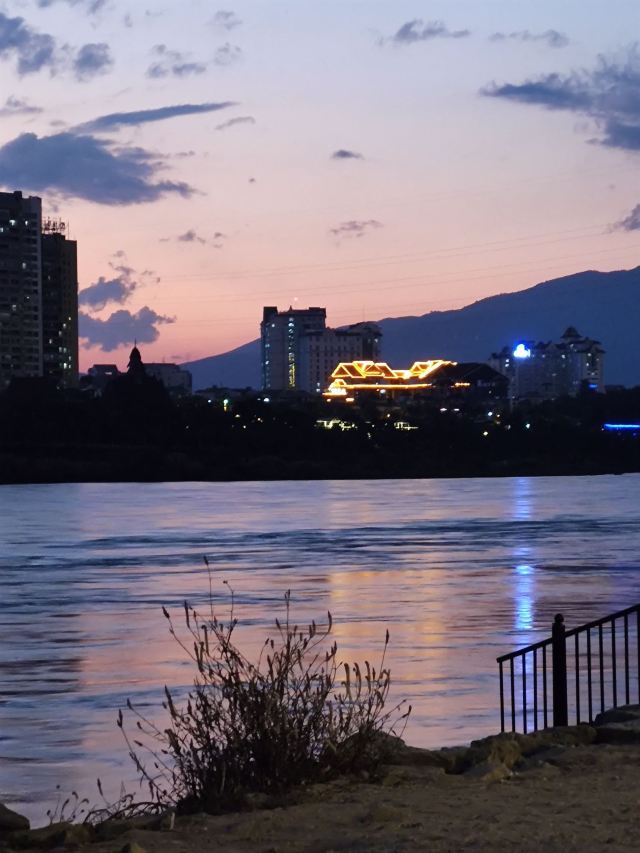 澜沧江风光旅行图片 10
