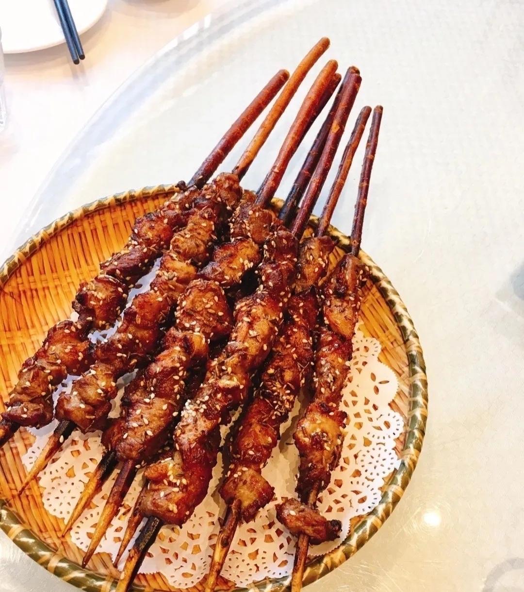 新洪记·丽久饭店(铁西店)