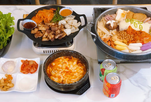 青春部队锅韩国料理（淮海路店）