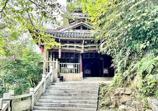 天洞景区不用爬楼梯啦！