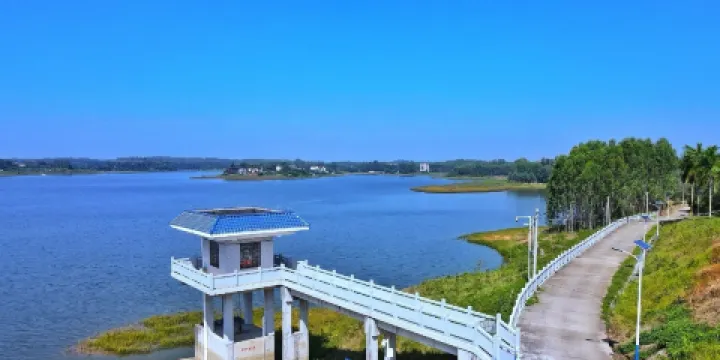 茂名市青年湖旅遊區