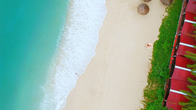 一个人的海南自驾游:跟着潇洒小姐在海上乘风劈浪!