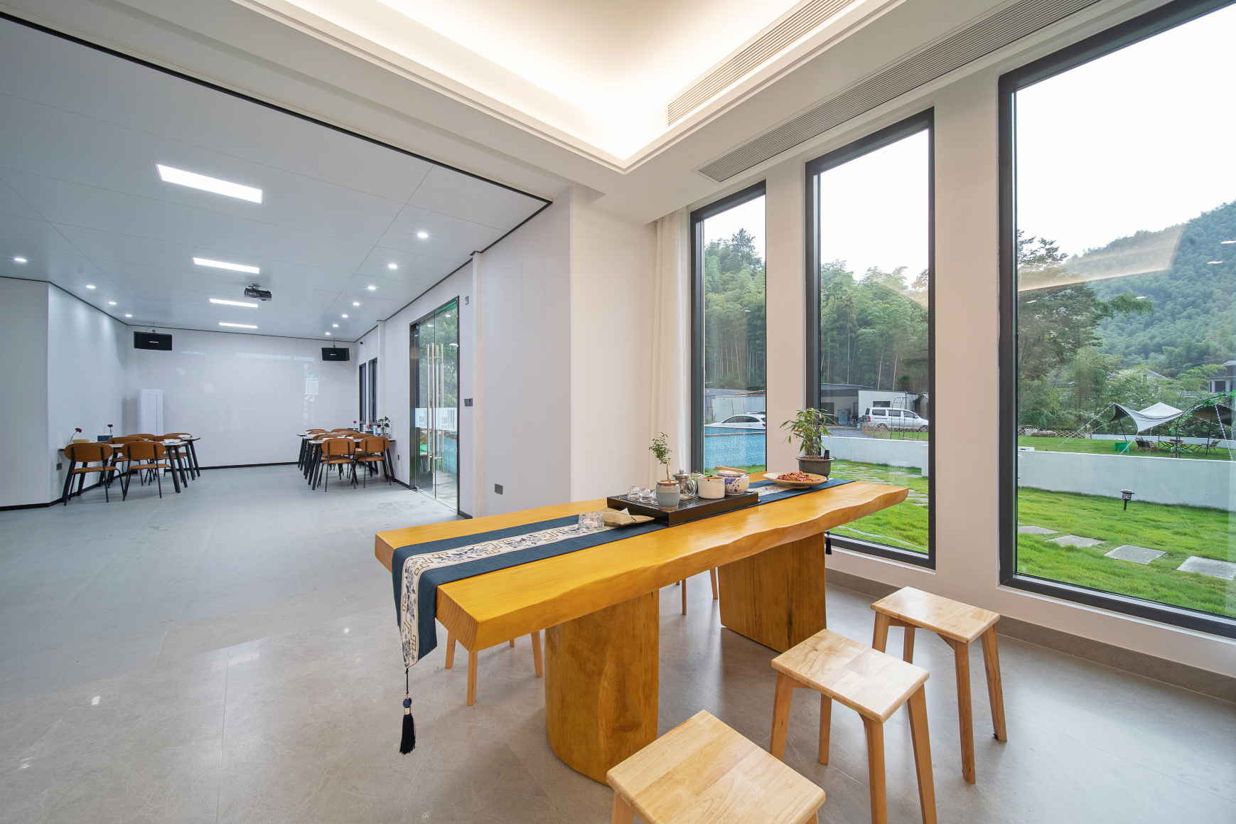 云上草原·安吉两畝间设计轻奢度假美宿·云上餐厅