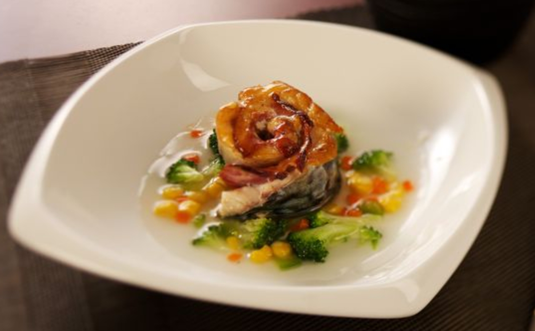 昆山裕元花园酒店·裕铁板烧