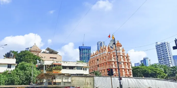 西德希維納雅克寺